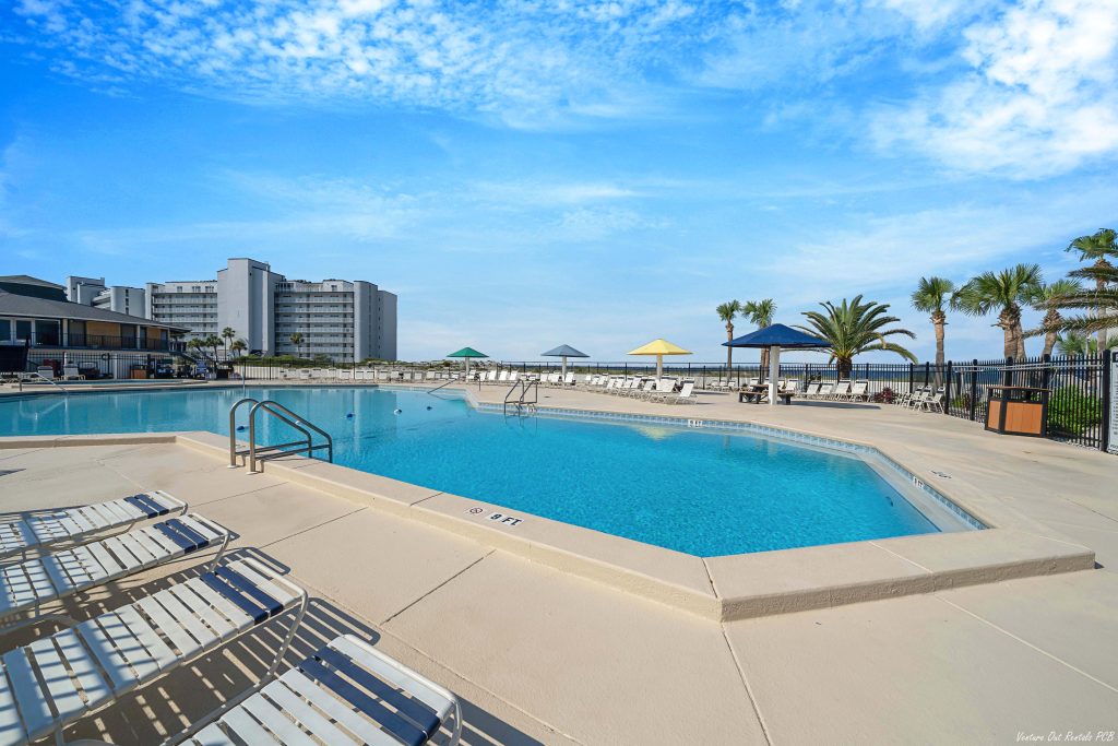Venture Out Beach Front Pool
Venture Out Rentals PCB